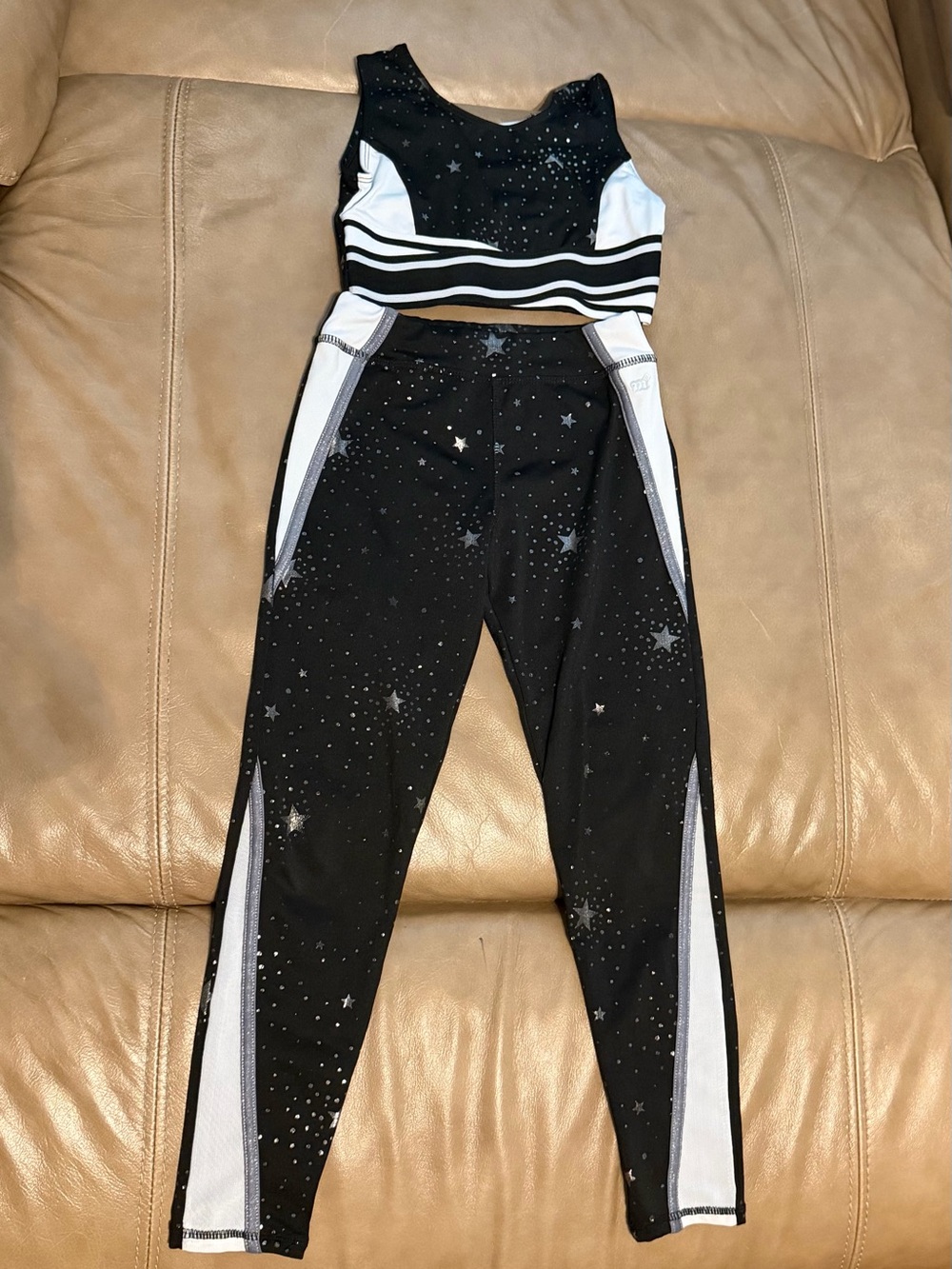 Girls' Black and White Star Print Active Leggings & Crop Top Set